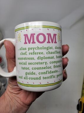 Vintage 1988 Hallmark Mom Mug Ceramic Coffee Cup Mother's Day Gift